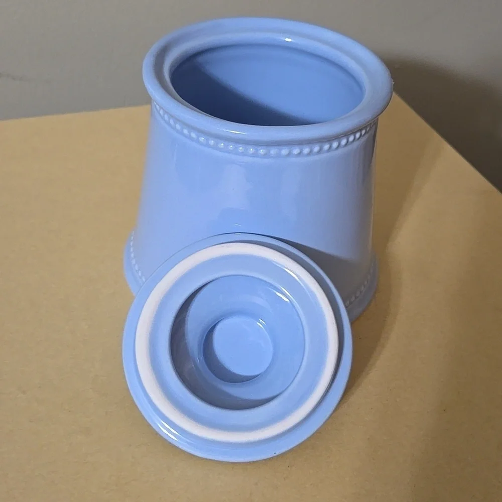 Martha Stewart Everyday Light Blue Beaded Ceramic Jar w/ Lid 5 x 4.5 Inches